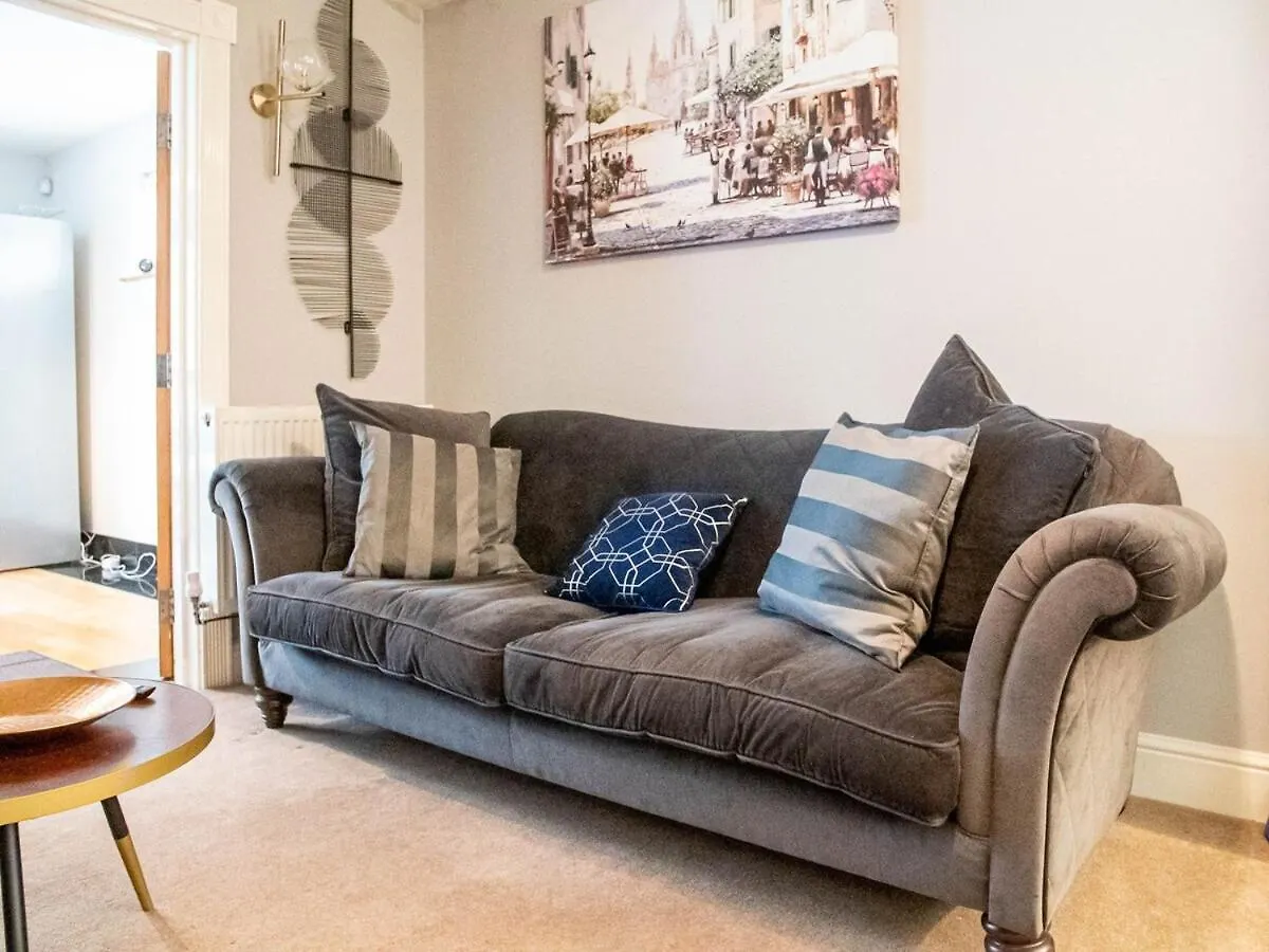 2 Bedroom Exclusive House In Sheffield 0*,  Egyesült Királyság